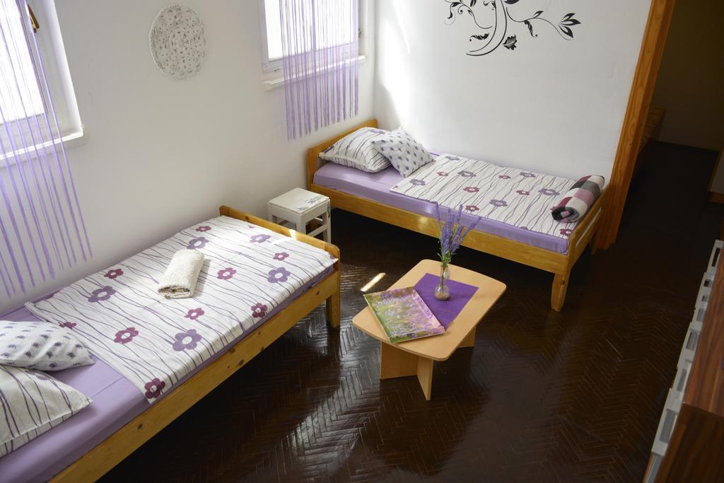 Apartments Maja Vir Zewnętrze zdjęcie