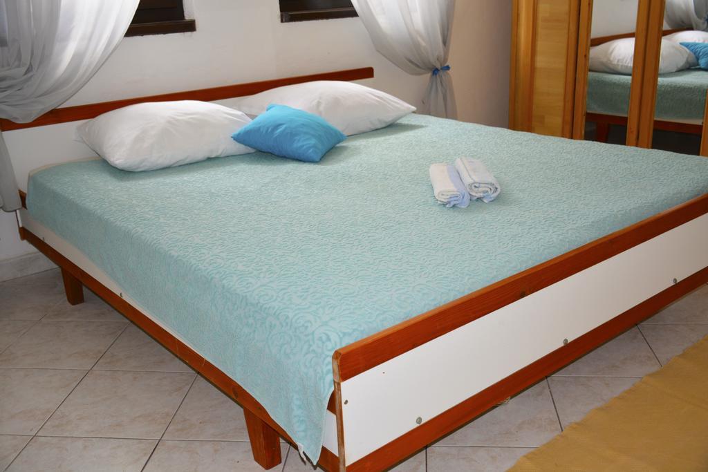 Apartments Maja Vir Zewnętrze zdjęcie