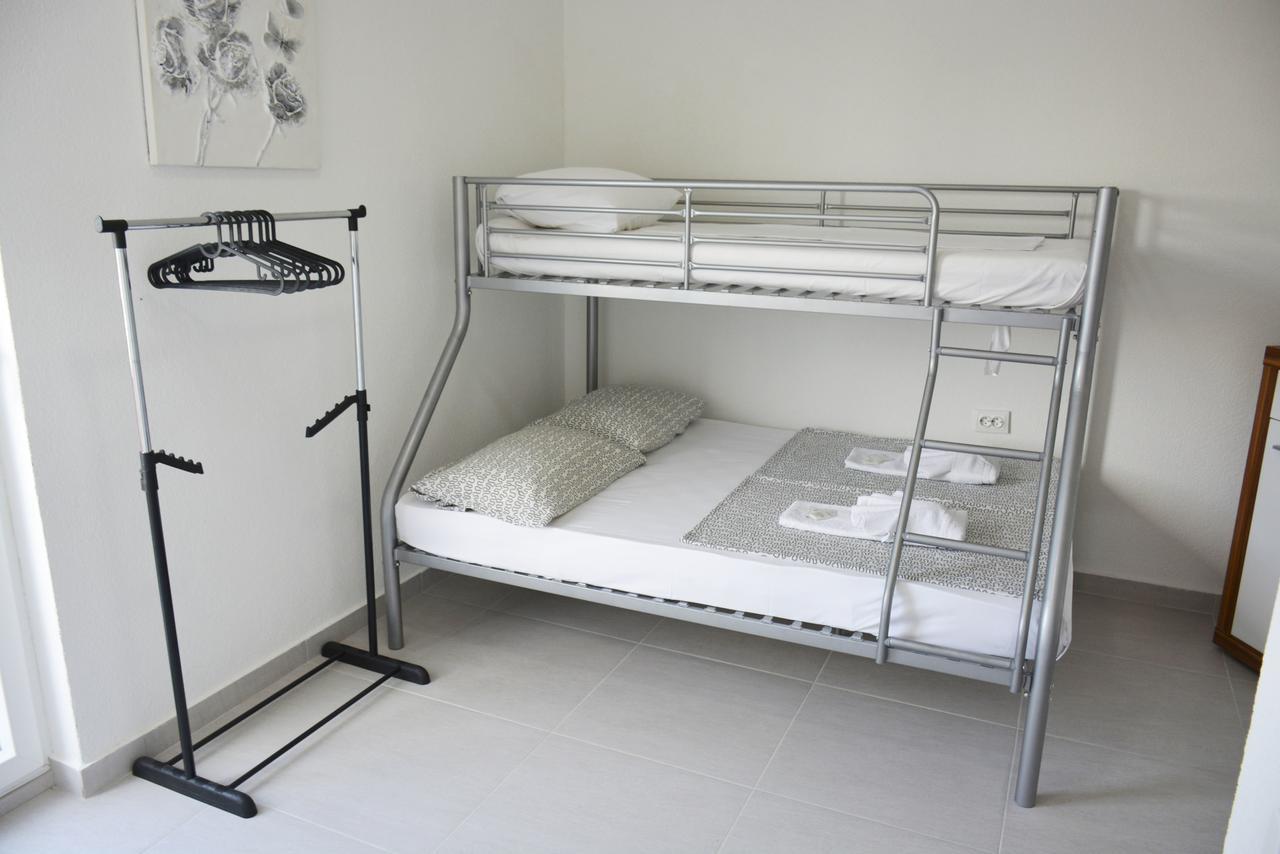 Apartments Maja Vir Zewnętrze zdjęcie